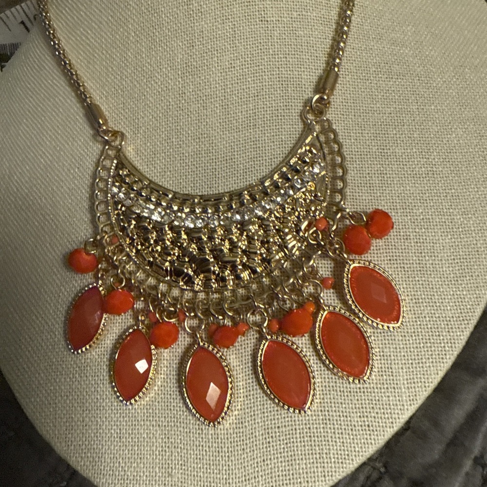 Bijou Gold and‎ Burnt Orange Beaded Chain Link Statement Necklace New 2015 N1-10 - Picture 2 of 4